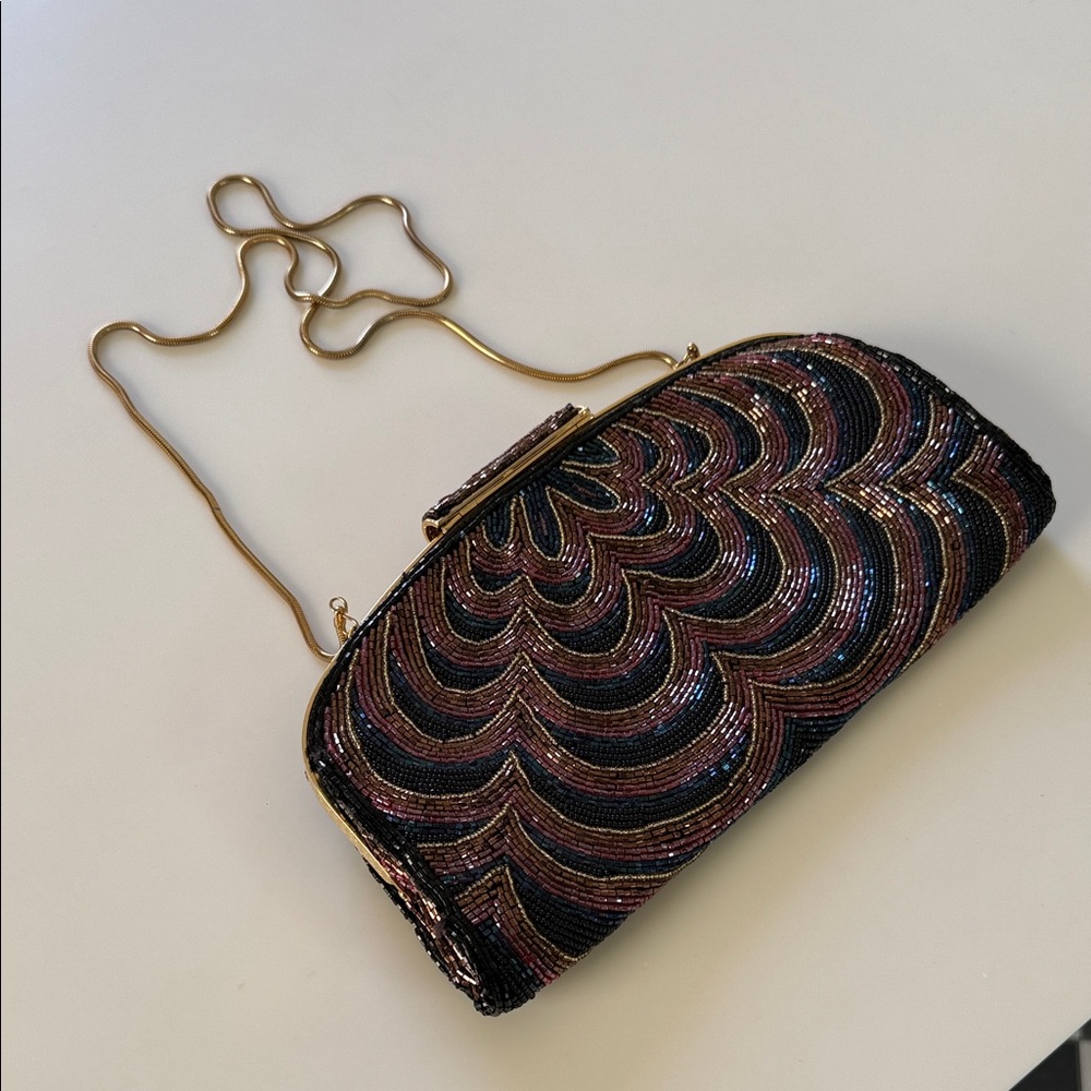 Vintage 80s Multicolor Beaded Clutch with Gold Chain - Picture 5 of 5